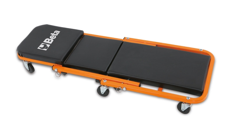 Aláfekvő ágy és ülőke